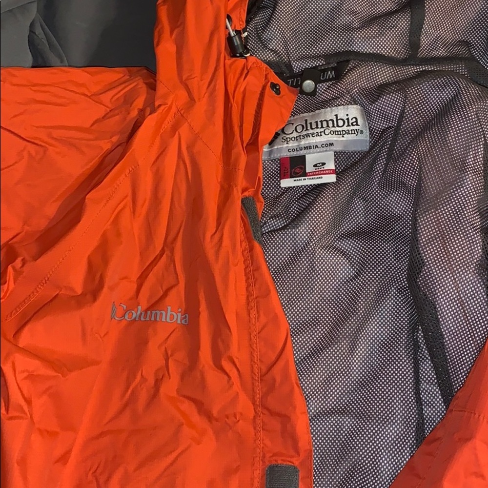 Columbia rain jacket